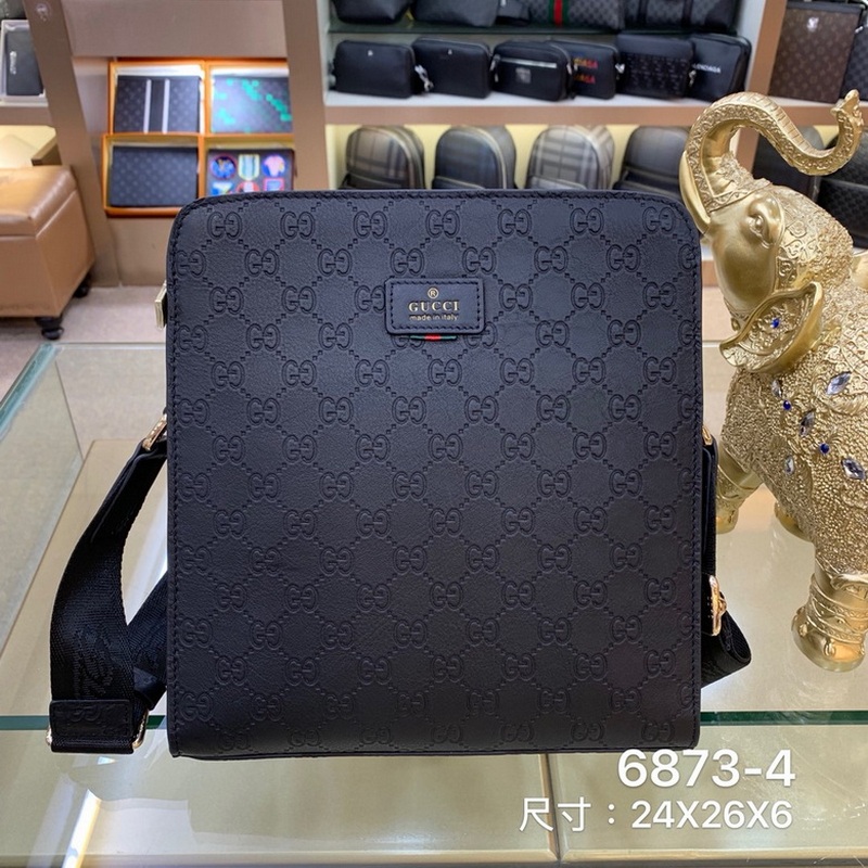 Gucci Handbags 1065